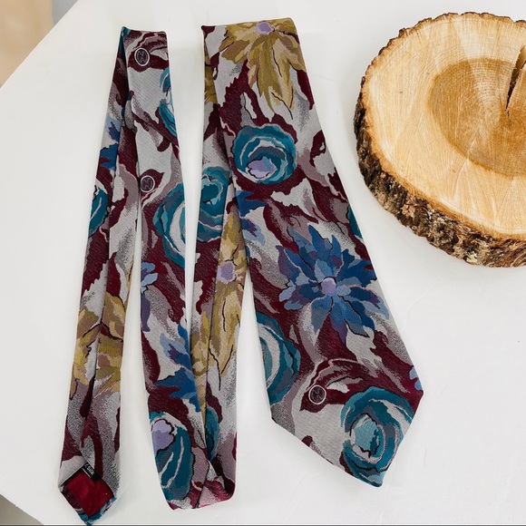 Halston III Abstract Floral Neck Tie - Picture 2 of 6